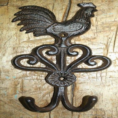 Antiques Vintage/Hooks Cast Iron/Coat Hook/Locker Rooms/Kitchens Cast Iron Antique Style Rustic Rooster Coat Hook Brown Finish Chicken Hat Rack