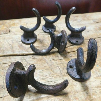 Antiques Vintage/Hooks Cast Iron/Coat Hook/Locker Rooms/Kitchens 6 Cast Iron Antique Style HD School Hooks Coat Hat Hook Rack Hall Tree Brown