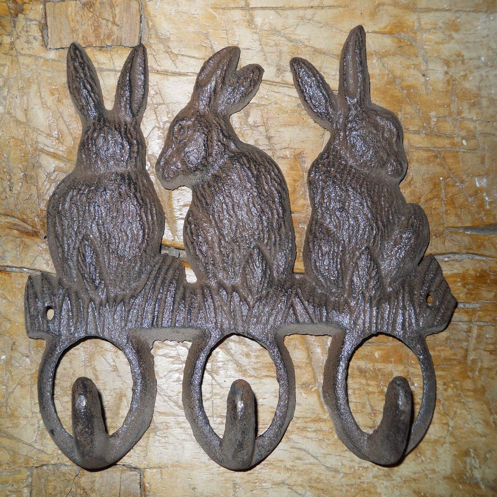 Antiques Vintage/Hooks Cast Iron/Coat Hook/Locker Rooms/Kitchens Cast Iron Bunny Towel Coat Hooks, Hat Hook, Key Rack Garden Rabbit Brown
