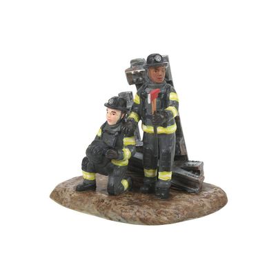 Department 56 American Pride Collection Heartfelt Valor Figurine