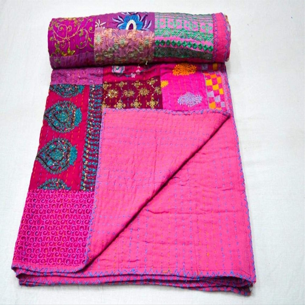 Beautiful Handmade Vintage Silk Sari Jari Patchwork Khambhadiya Kantha Quilt Reversible Bed Cover/Throw Blanket - Twin/Queen/King (Pink, 108X108 inches)