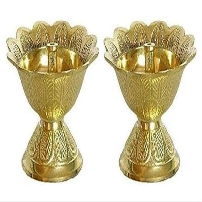Ukal Set of 2 Brass Diya Diyas Oil Lamps Chirag for Aarti Diwali Navratras Lighting