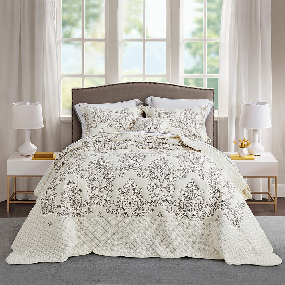 CHIXIN Bedspread Coverlet Set Queen Size - Lightweight Bedding Cover - Beautiful Stitching - 5 Piece Reversible Bedspread - Luxury Damask Paisley Pattern (Queen, Ivory)