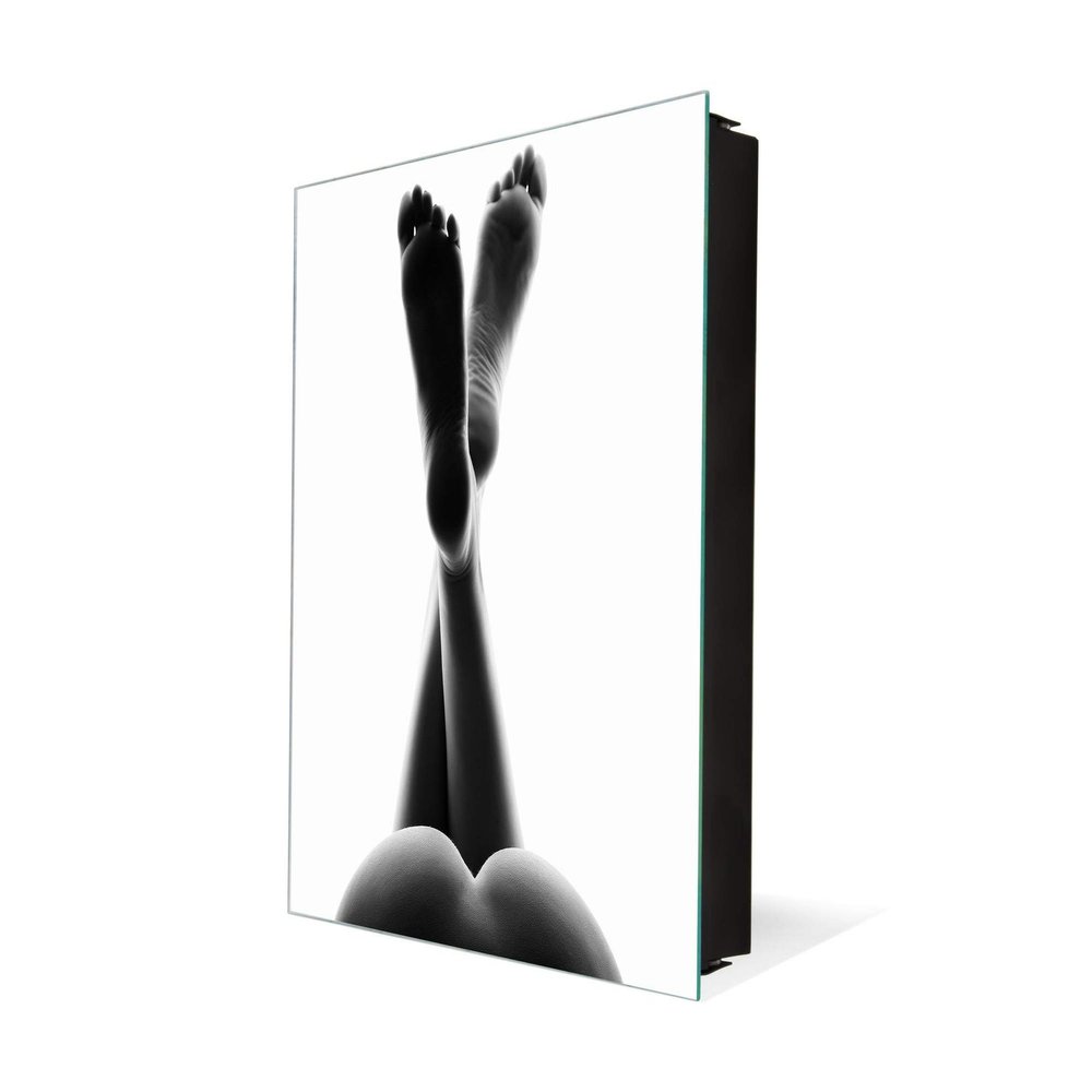 Concept Crystal Key Cabinet Storage Box with Frameless Glass White Board K15 Chic World: Legs Above