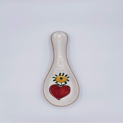 amarcord Hand Painted Ceramic Spoon Rest with Heart and Daisy Design