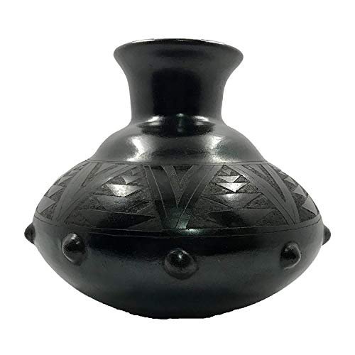 Black Pottery Medium-sized Vase Sgraffito Design