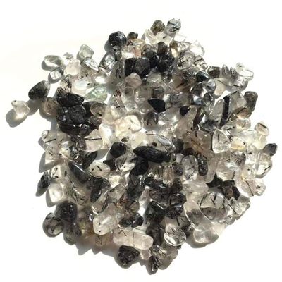 IMALY Black Rutilated Quartz Tumbled Chips Stone Polished Crushed Healing Crystal Quartz Pieces Irregular Shaped Stones for Home Decorative Stones Vases Plants Succulents 0.5lb