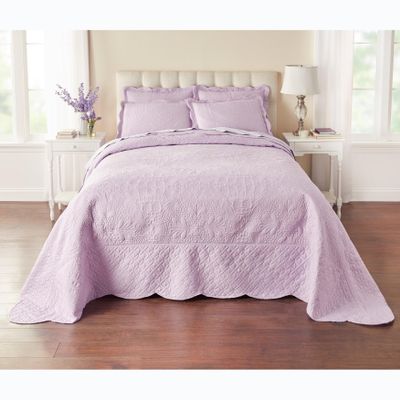 BrylaneHome Lily Damask Bedspread - King, Lilac