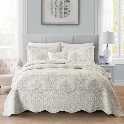 BYTIDE Quilt Bedspread Oversized Queen 4 Piece Bedding Set 110" x 120" Elegant Antique Classy Damask Embroidery with Scallop Edges, Ultra Soft Lightweight Coverlet, Antique White