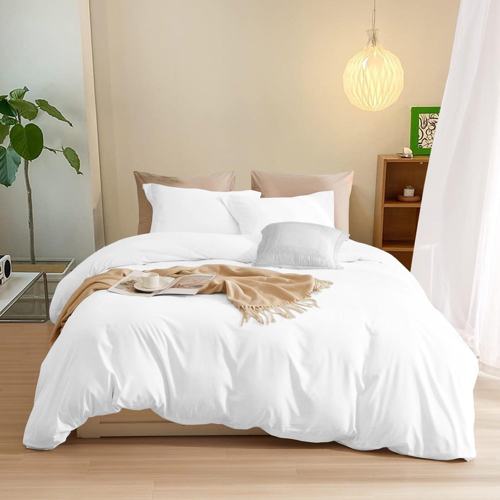 Luxurious 550 Thread Count Organic Cotton 3-PCs Duvet Cover Set with Button Closure, Full/Queen, White Solid