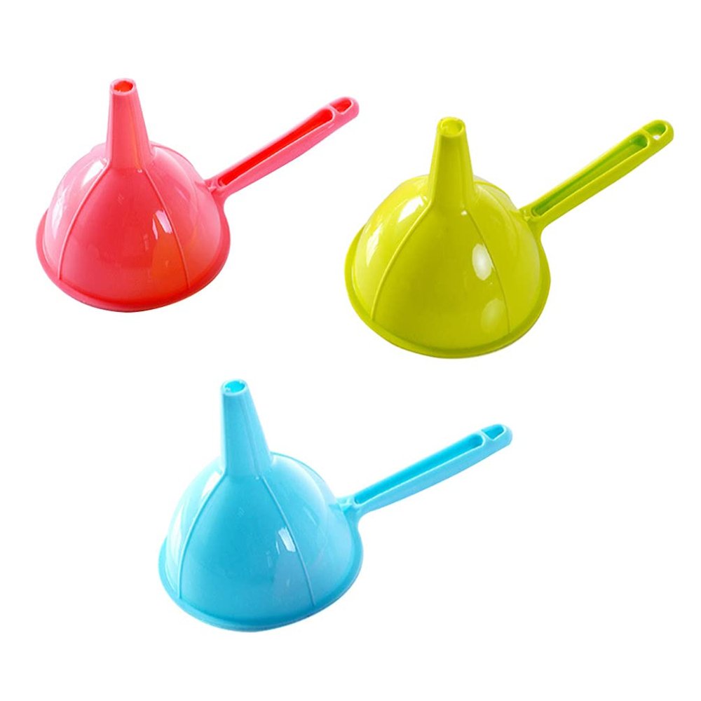 3 Pcs Plastic Funnels with Handle for Filling Bottles Plastic Funnel Sets with Long Handle for Transferring of Liquid Water Powder Oil Random Color