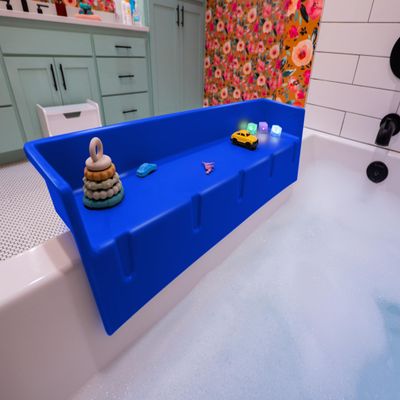 Tub Topper Bathtub Splash Guard & Bath Shelf for Kids Toddler Bath Tray, Bath Toys Storage & Ledge Organizer Splash Guard for Bathtub with Suction Cups Kids Bathroom Accessories (Blue)