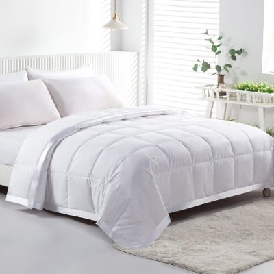 APSMILE Lightweight Down Feather Fibers Blanket, Summer Cooling Down Feather Fibers Comforter Full/Queen Size, Ultra-Soft Breathable Thin Bed Quilt Duvet with Satin Trim(Full/Queen, Cream White)
