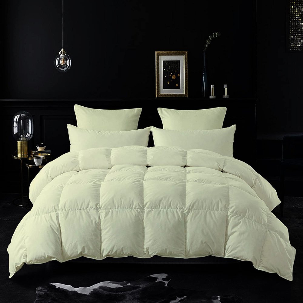 3 Piece Comforter Set Ivory Lightweight Down Alternative All Season Bed Comforter Quilted Duvet Insert with 500GSM Plush Cotton Fill Corner Tabs and Machine Washable Oversized Queen Size