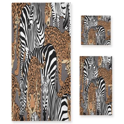 ALAZA Zebra Leopard Print Vintage Soft 3 Piece Bath Towels Set for Bathroom Spa Hotel, 1 Bath Towel+ 1 Hand Towel+ 1 Washcloth