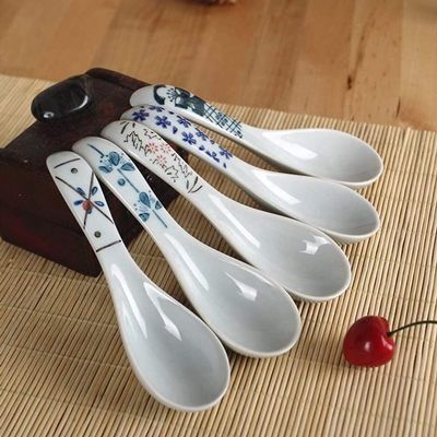 5 Piece Soup Spoons Hand Painted Porcelain Flower Spoon Handle Chinese Rice Spoon Tableware for Appetizers