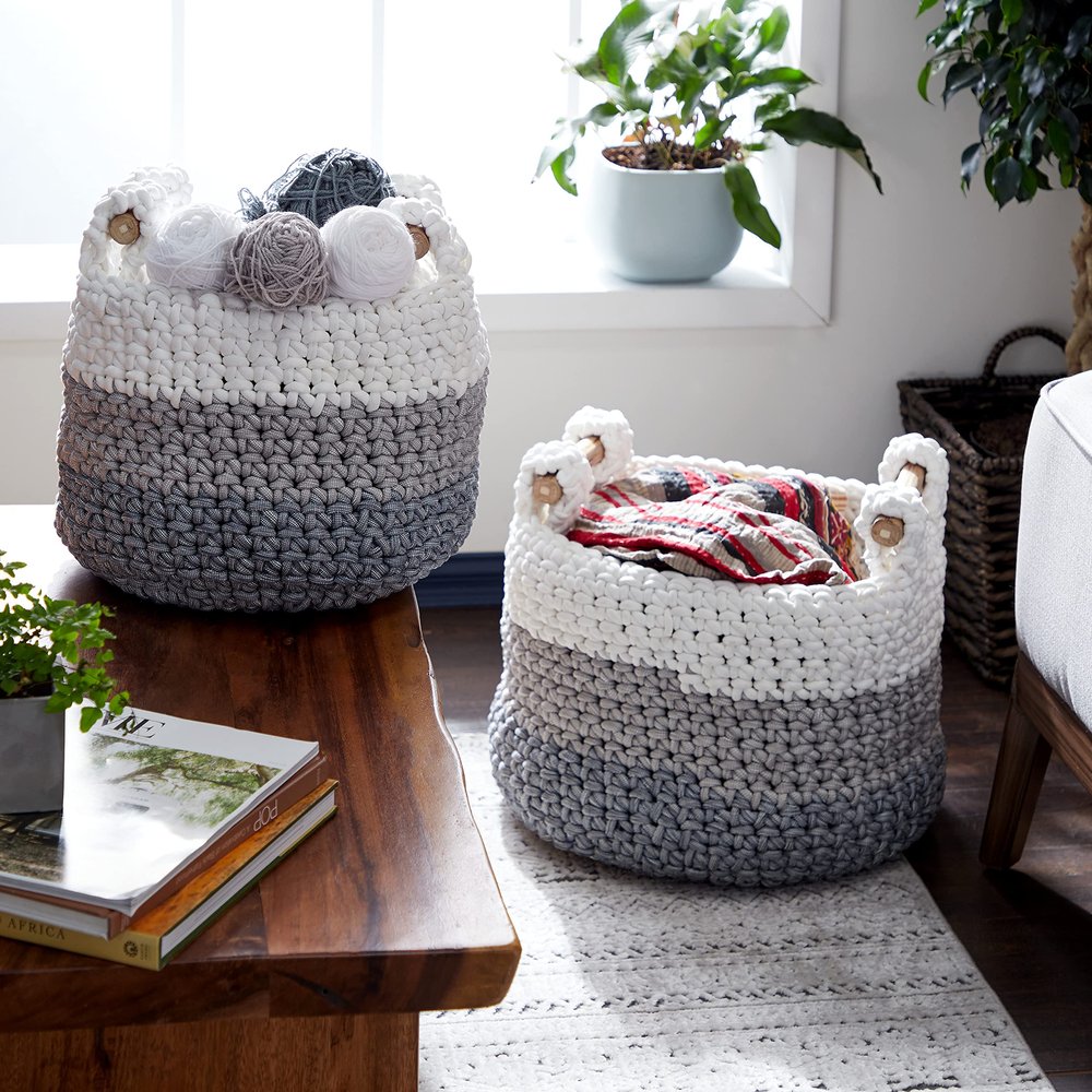 Deco 79 Polyester Handmade Ombre effect Storage Basket with Handles, Set of 2 13", 12"H, White