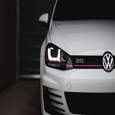 Palmetto Posters 24x36 Poster: Volkswagen Golf GTI White Front View 99806