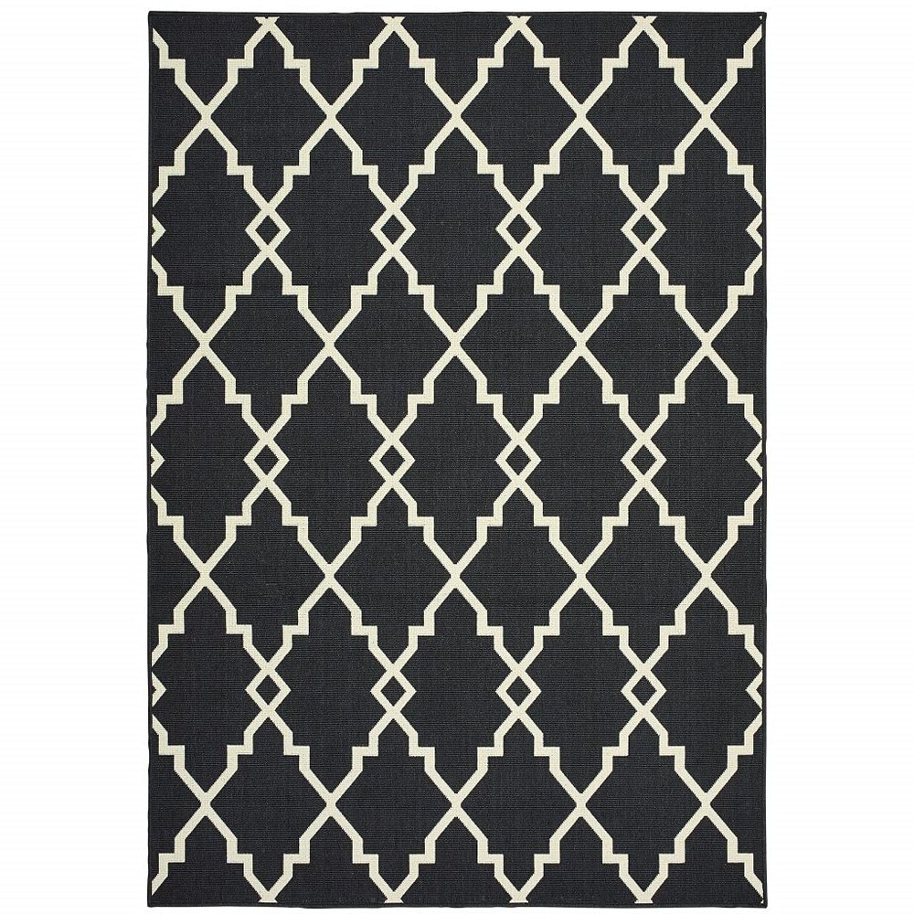 HomeRoots Polypropylene 4x6 Black and Ivory Trellis Indoor Outdoor Area Rug