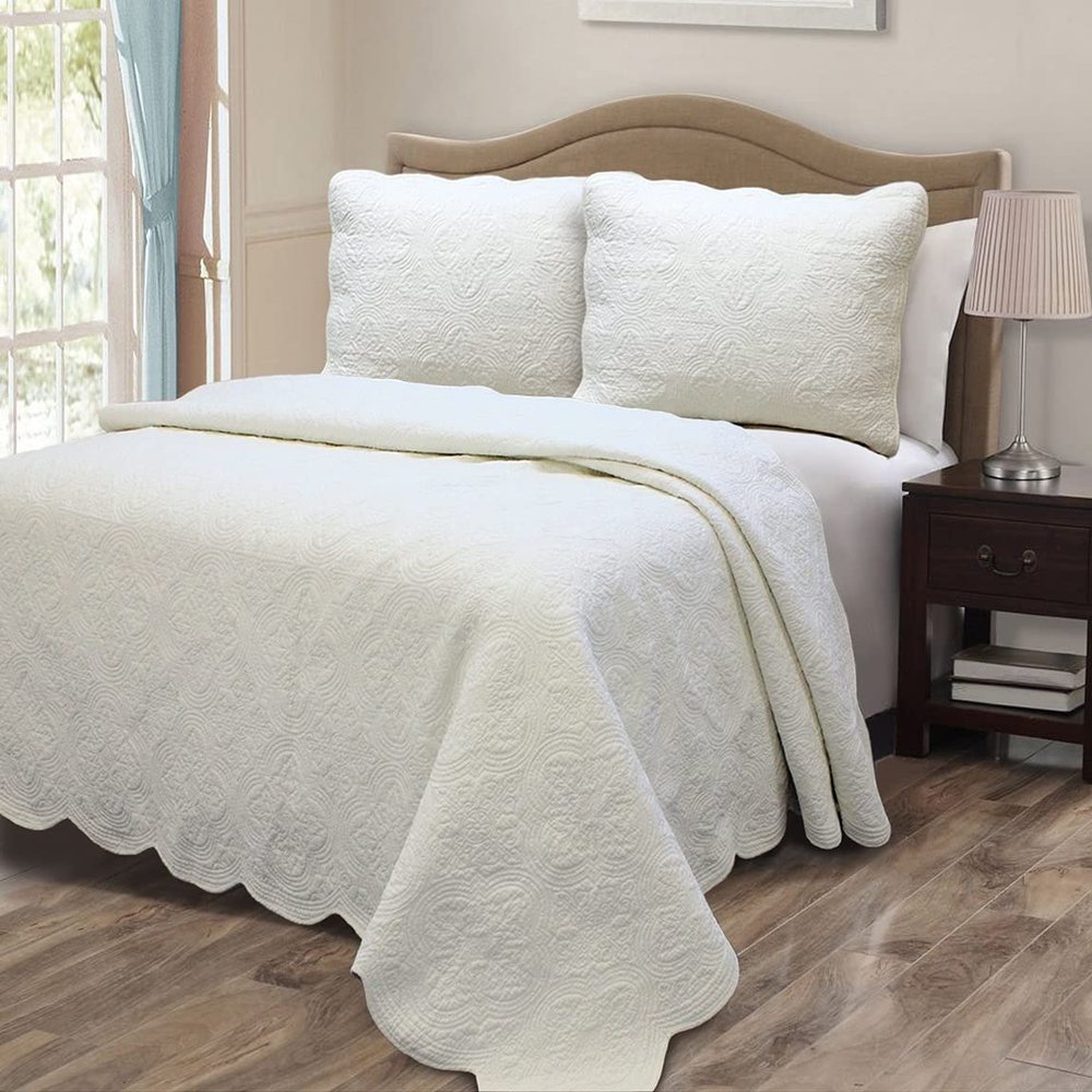 Ivory Royal Palace 100% Hypoallergenic Cotton 3 Piece Quilt Set Bedroom Quilt Bedding Oversized Full/Queen Size Ivory
