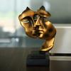 SOFEA Desktop Ornaments Nordic Kissing Couple Abstract Statue Character Ornaments Face Art Creative Desk view 4