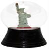 GB Gifts y Snowglobe - Small Statue of Liberty view 1