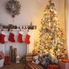 14000 Piece Christmas Icicle Tinsel Foil Fringes Tinsel Birthday Tinsel Curtain Strand Icicle Tinsel Christmas Tree Tinsel Decoration for Christmas Holiday Decor Birthday Supplies (Red and Green) view 2