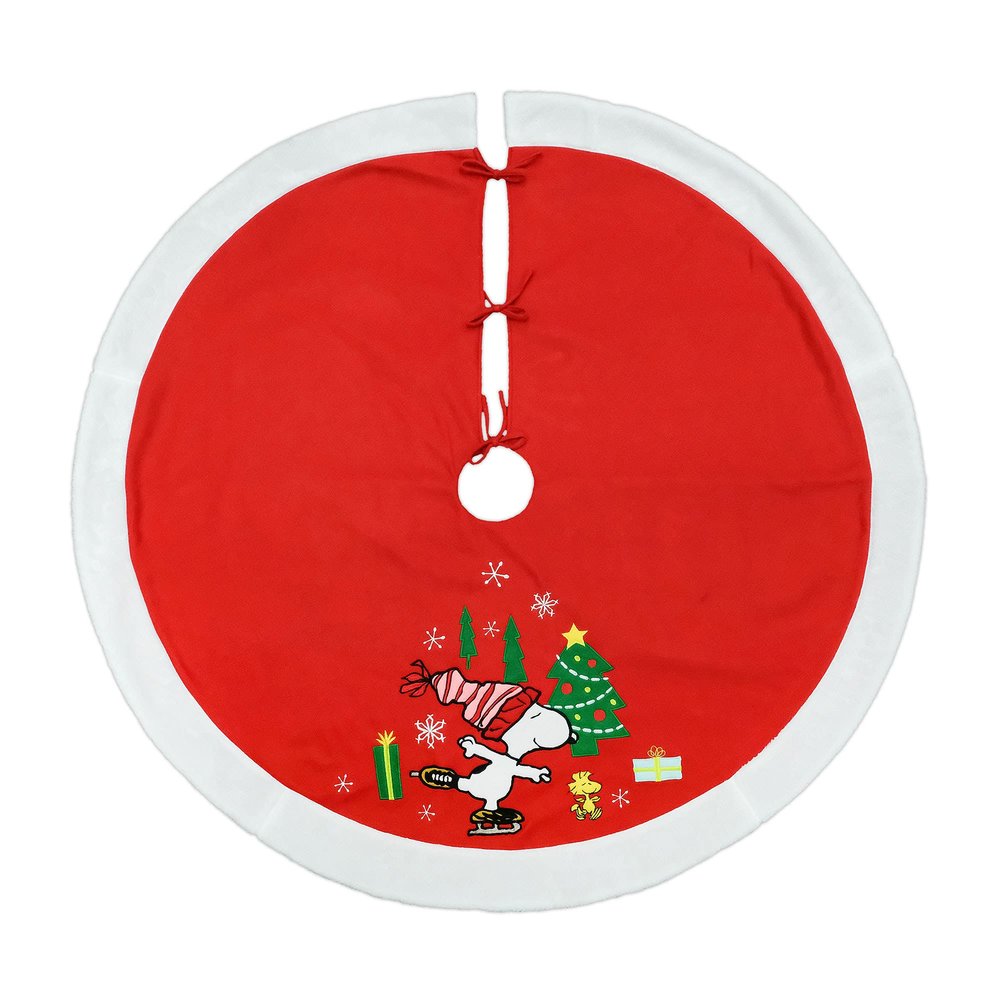 Peanuts Snoopy 48" Embroidered Applique Christmas Tree Skirt