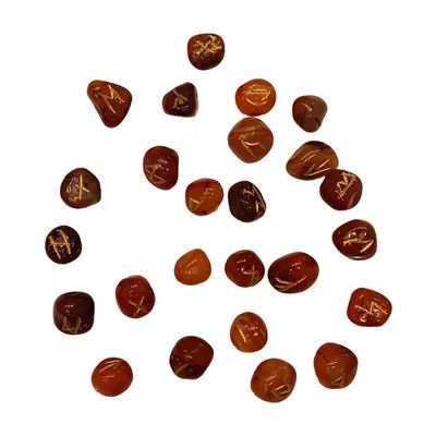 VIE Rune Set with Pouch, 1-2cm (Red Carnelian, 15 CM)