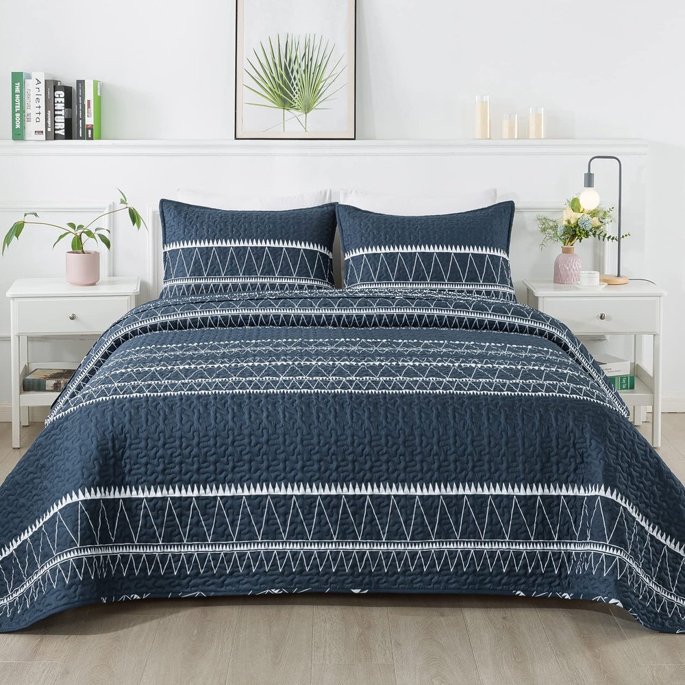 Andency Navy California King Quilt Set, 3 Pieces Boho Lightweight Soft Striped Cal King Bedspread for All Season (112"x104"), Printed Bohemian Microfiber Reversible Coverlet Comforter Sets