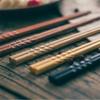 EIERFSKIOT Chopsticks Reusable chop Sticks 5 Pairs Japanese Sushi Chopsticks Reusable Chopsticks Gift Set for Kitchen and Hotel Box Non Slip Tableware(Color:B;Size:22Cm) view 4