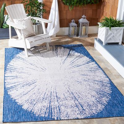 SAFAVIEH Washable Rug Outdoor Courtyard Collection - 4' x 5'7", Beige & Navy, Non-Shedding & Easy Cleaning, Ideal for Patio, Backyard, Mudroom (CY8893-53421)