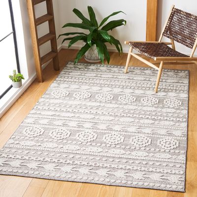 SAFAVIEH Global Collection Area Rug - 6'7" Square, Grey & Ivory, Non-Shedding & Easy Cleaning, Ideal for Living Room, Bedroom, Office, Dining Space (GLB862F)