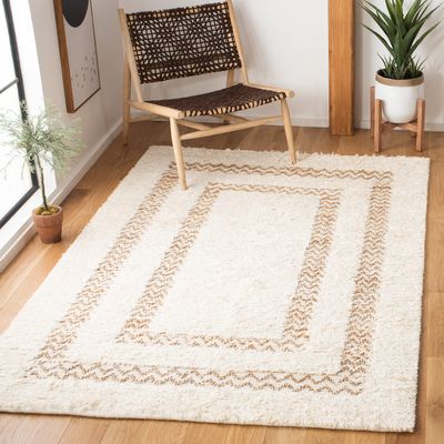 SAFAVIEH Natura Collection Accent Rug - 4' x 6', Ivory & Natural, Handmade Wool, Ideal for High Traffic Areas in Entryway, Living Room, Bedroom (NAT721A)