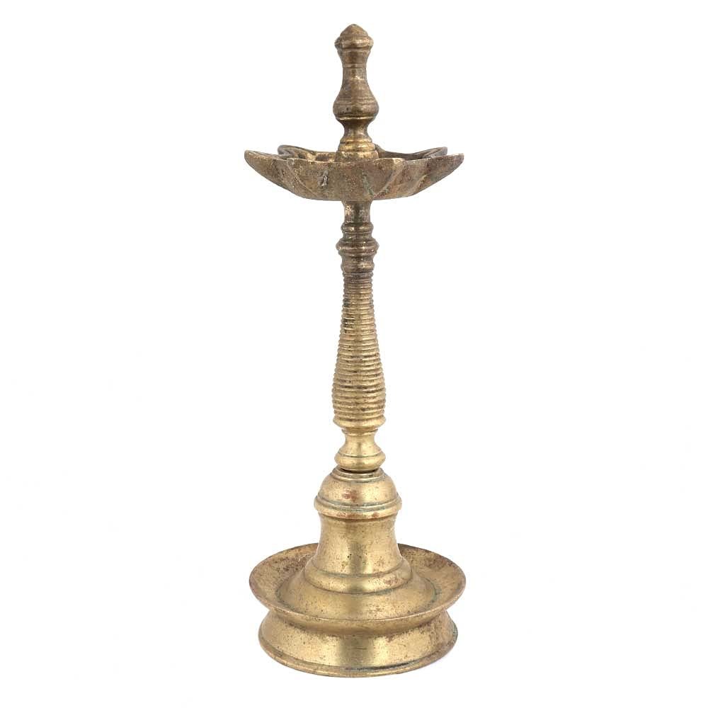 Indian Shelf Handmade Classical Pital Diya for Worship God Idols Awards Pooja Oil Lamps (Size: 29cm) SNS-424