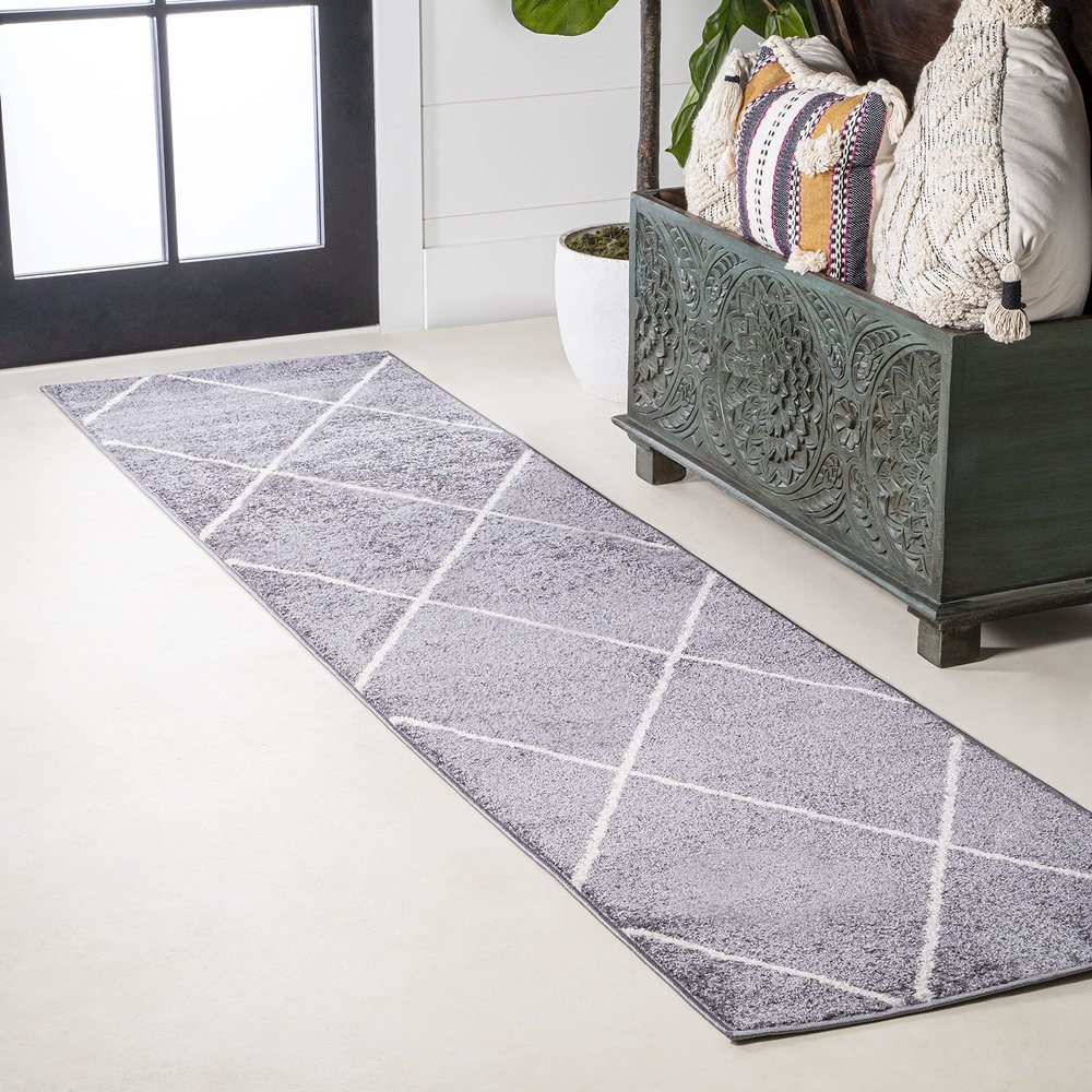 JONATHAN Y Cole Diamond Trellis Gray/White Runner Rug 2x8, Modern,Contemporary,Geometric,Casual, Easy-Cleaning for Living Room,Bedroom,Kitchen,Pet Friendly,Non-Shedding (SEU102F-28)