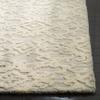 SAFAVIEH Blossom Collection Area Rug - 4' Round, Grey & Ivory, Handmade Wool, Ideal for High Traffic Areas in Living Room, Bedroom (BLM104A) view 3