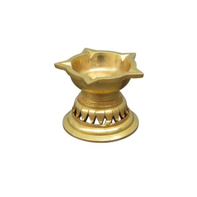 KALARAMBH Brass Small Diya for Festival Home Office Temple Mandir Pooja Puja Room | Yellow  2.6 x 2.6 x 2.1 Inch (L x W x H)