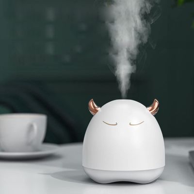 Mini humidifier, USB humidifier, home large fog volume, mini mute bedroom portable atomizer, bullish desktop water replenishment instrument. 280ml portable humidifier, plant humidifier, ultra-quiet.