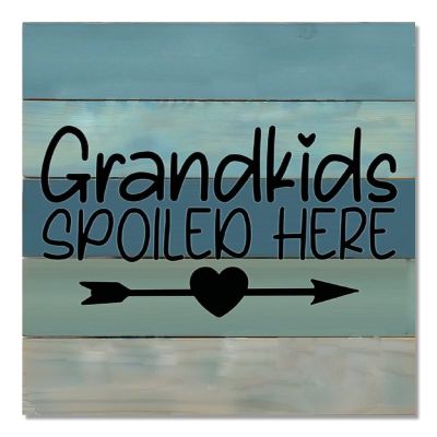 Aihesui Wood Sign Hanging Farmhouse Decoration Grandkids Spoiled Here Wall Art Plaque Use for Living Room Kitchen Batheroom Bedroom Office School 16x16inch