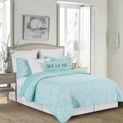 C&F Home Blue Tropics 2 Piece Twin Quilt Set Blue Leaf Print Coastal Ocean Beach Seaside 100% Cotton Lightweight Machine Washable Reversible Bedspread Coverlet Twin 2 Piece Set Blue