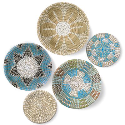 COYACOOL Hanging Woven Wall Basket Decor, Boho Wicker Wall Baskets Decor Flat set of 5, Boho Art Round Seagrass Decorations for Kitchen 7.8 to 13.4