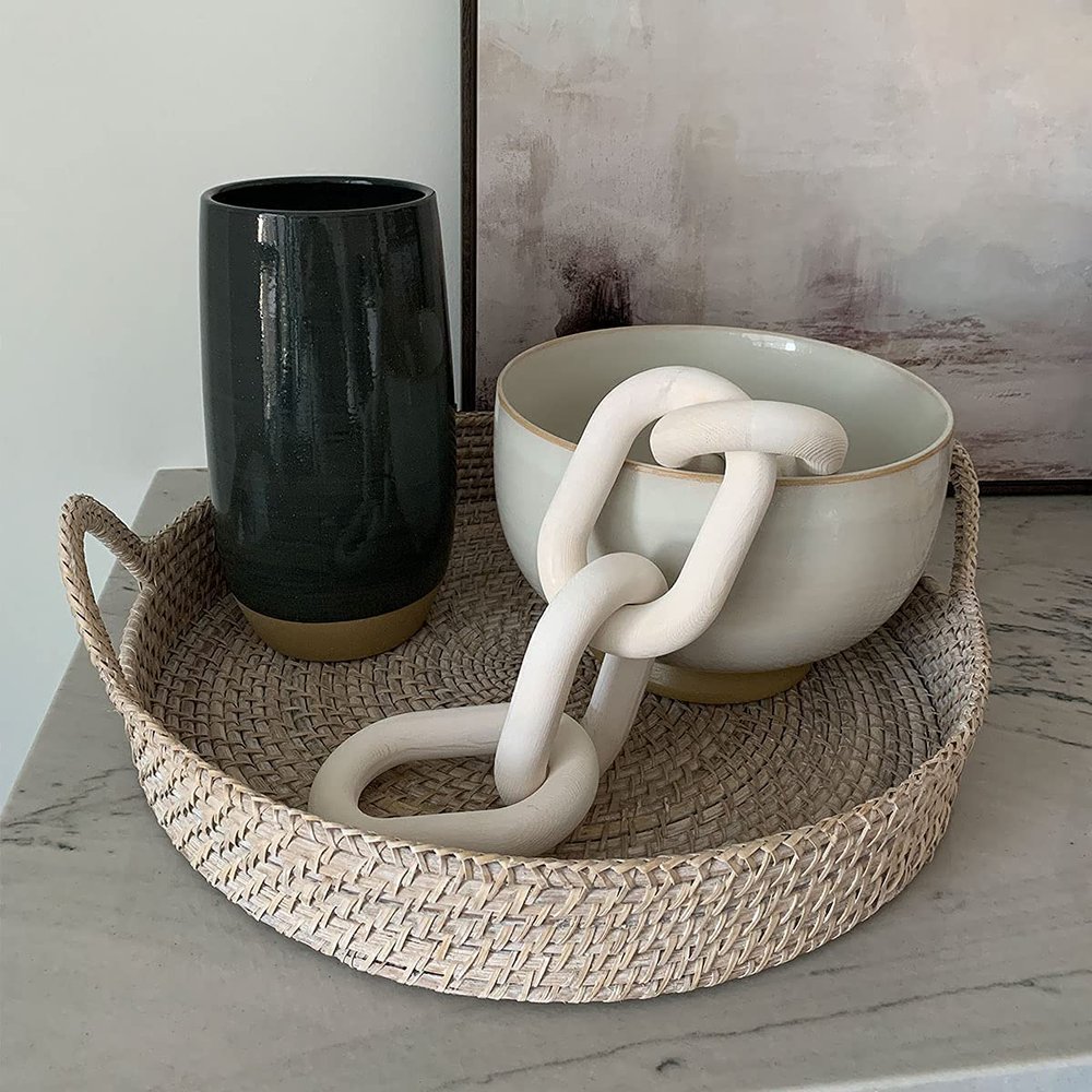 Hanlin Wood Chain Link Decor - Hand Carved Boho Decorative Chain, Farmhouse Decor, Sustainable Pine, Coffee Table Shelf for Home Living Room (White)