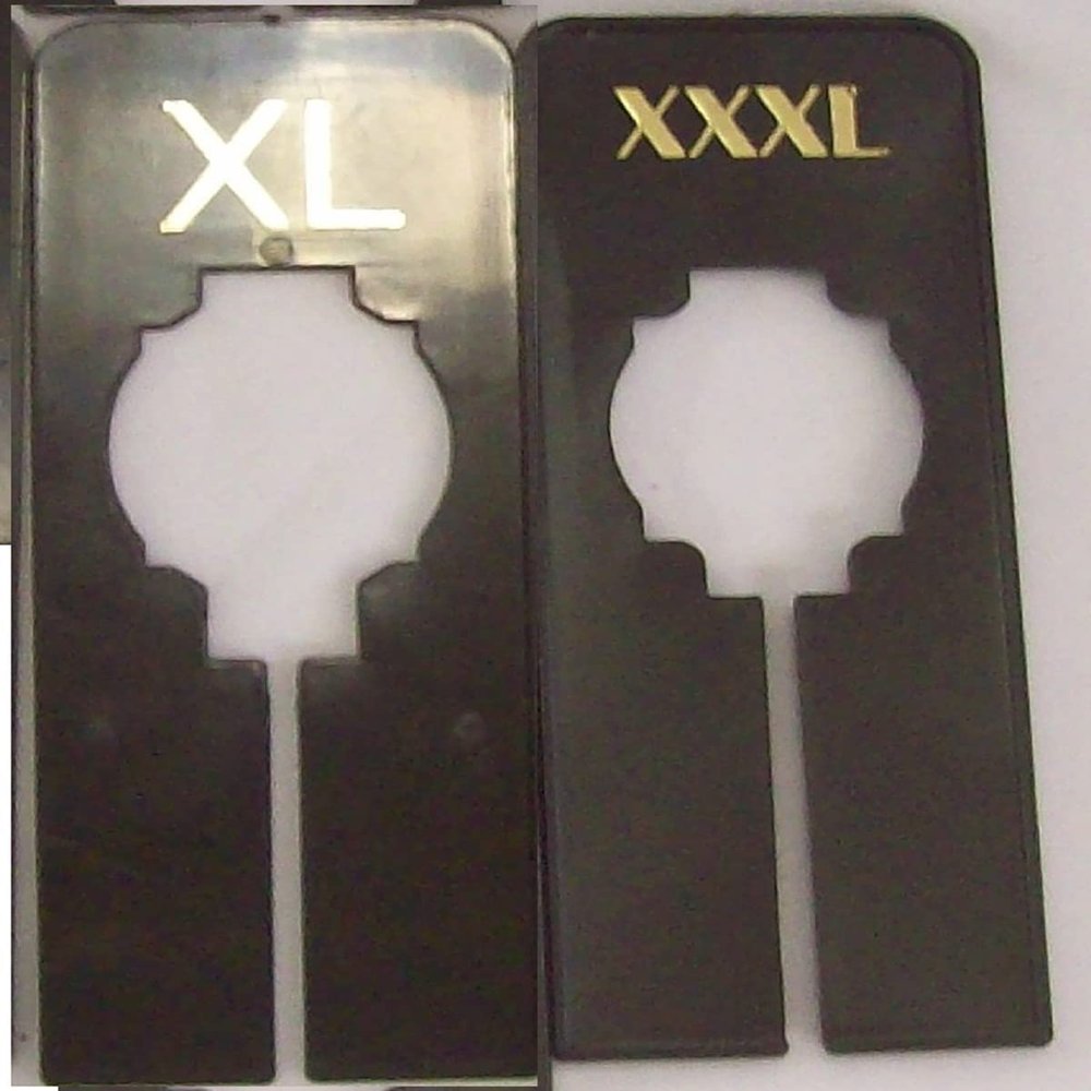 24 New Clothing Rack Size Dividers Black Rectangle W/Gold Print Size XL and XXXL