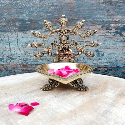 Mohan Jodero Lakshmi Deepak/Akhand Diya with Antique Home Decorative for Temple & Festival