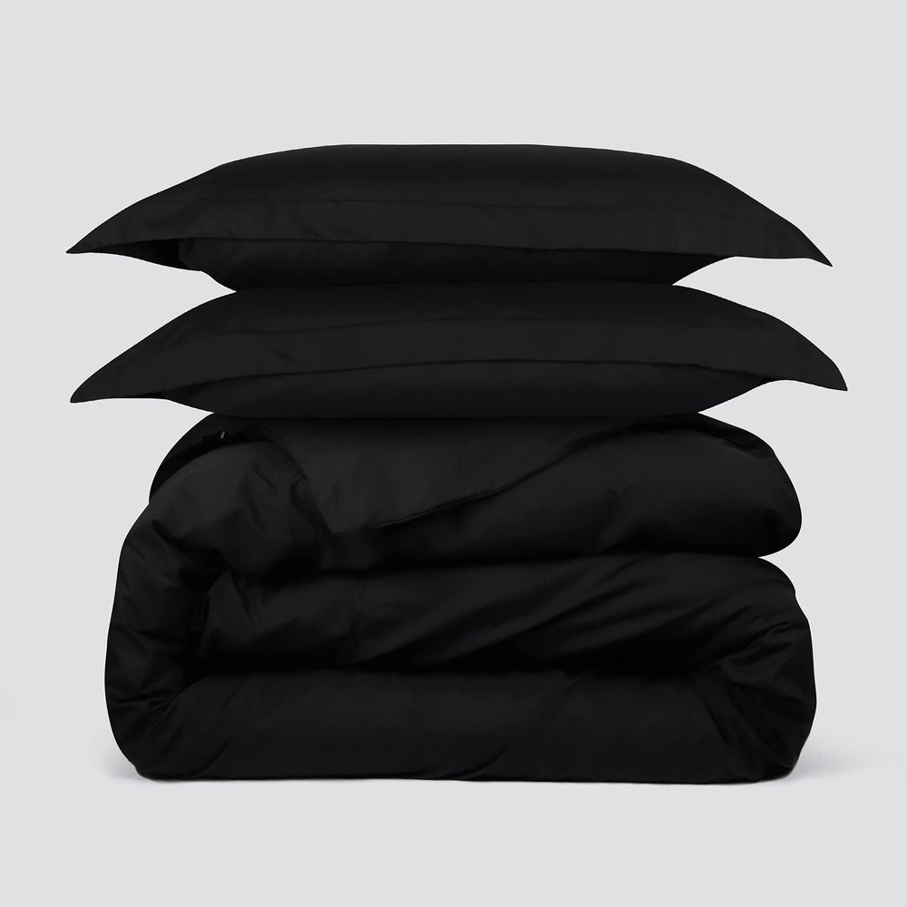 LaxLinen Hotel Quality 600 Thread Count 100% Long Staple Certified Giza Egyptian Cotton 3pc Duvet Cover Set Zipper Closer with Corner Ties (Super King (98" x 108"), Black Solid)