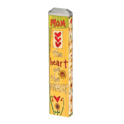 Studio M Art Pole, PVC Weather Resistant Pole with Vinyl Bowl 13 inches Tall Outdoor Decoration for Gardens, Patios, Yards, Landscaping and Birding Accessories, Mom Heart of The Family