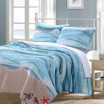 BLACK FOREST DECOR Honolua Bay Quilt Bed Set - King