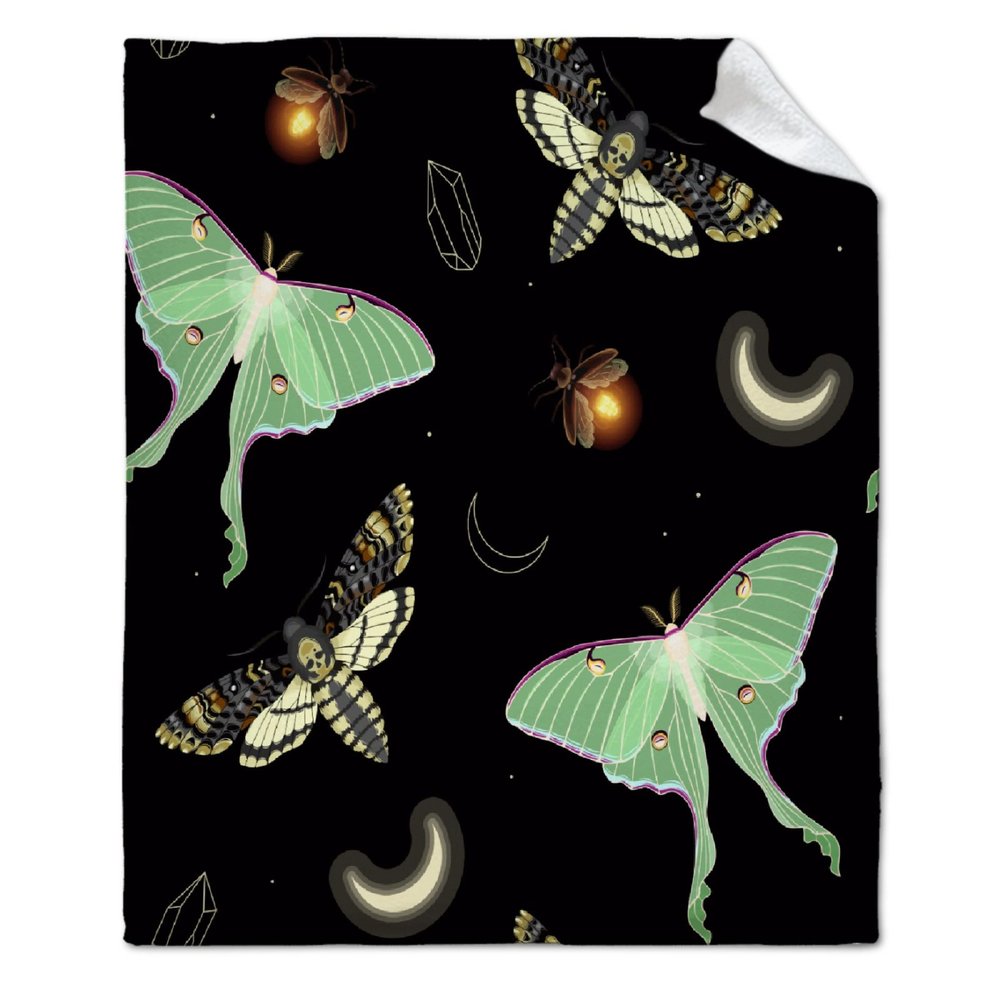 ARTBLANKET Luna Moth Throw Blanket Fannel Fleece Super Soft Funny Blanket Travel Throw Blanket for Bed Couch Sofa 120x90 in for Family