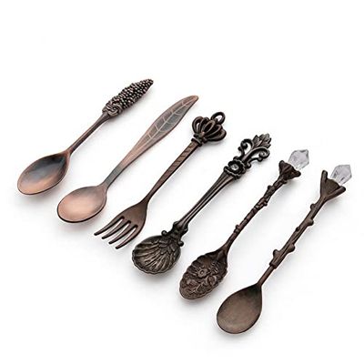 6pcs Vintage Spoons Fork Mini Royal Style Metal Gold Carved Coffee Snacks Fruit Prikkers Dessert Fork Kitchen Tool Teaspoon 1set (RedBronze)